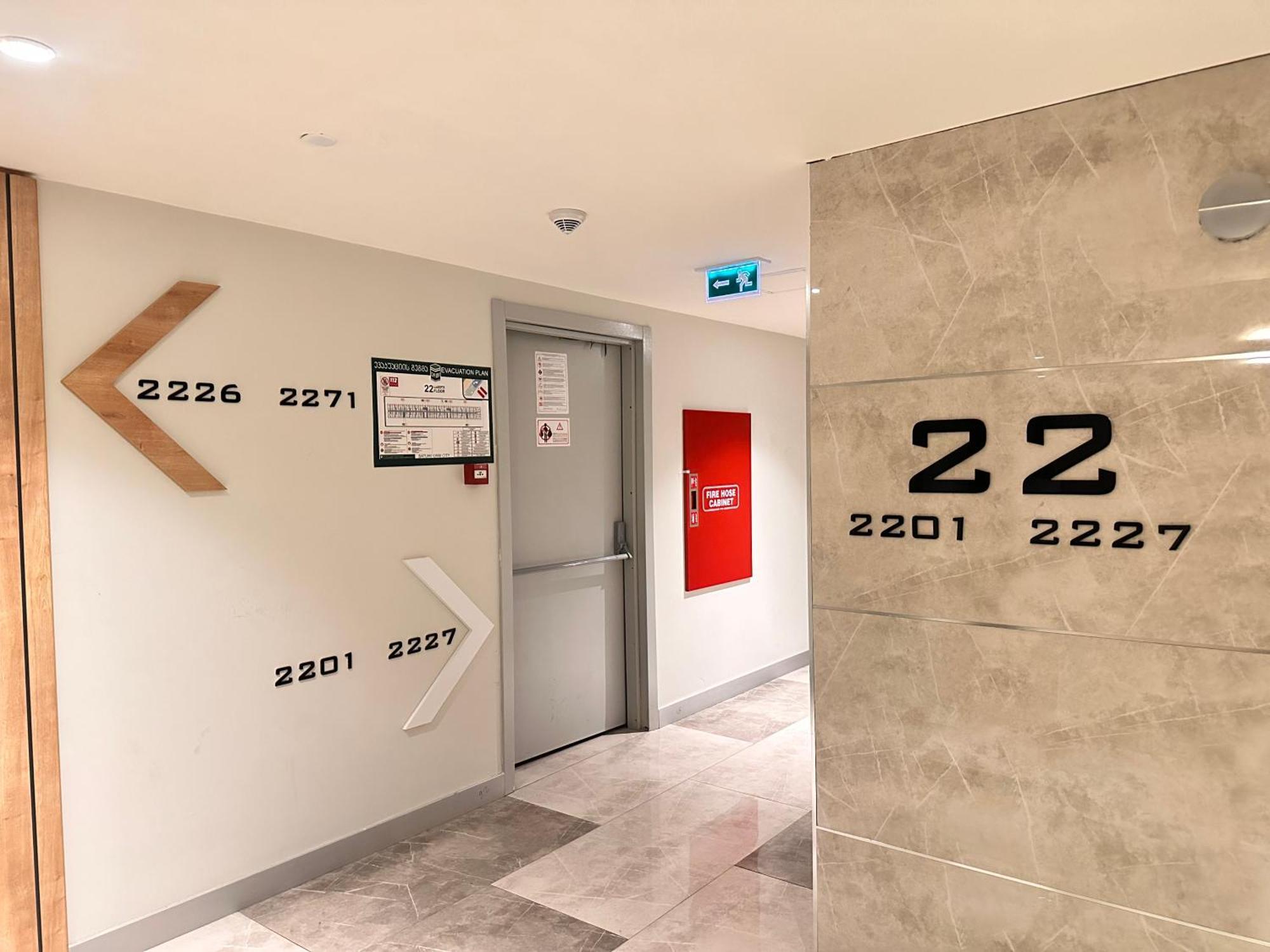 Batumi Orbi City Apart Hotel ภายนอก รูปภาพ