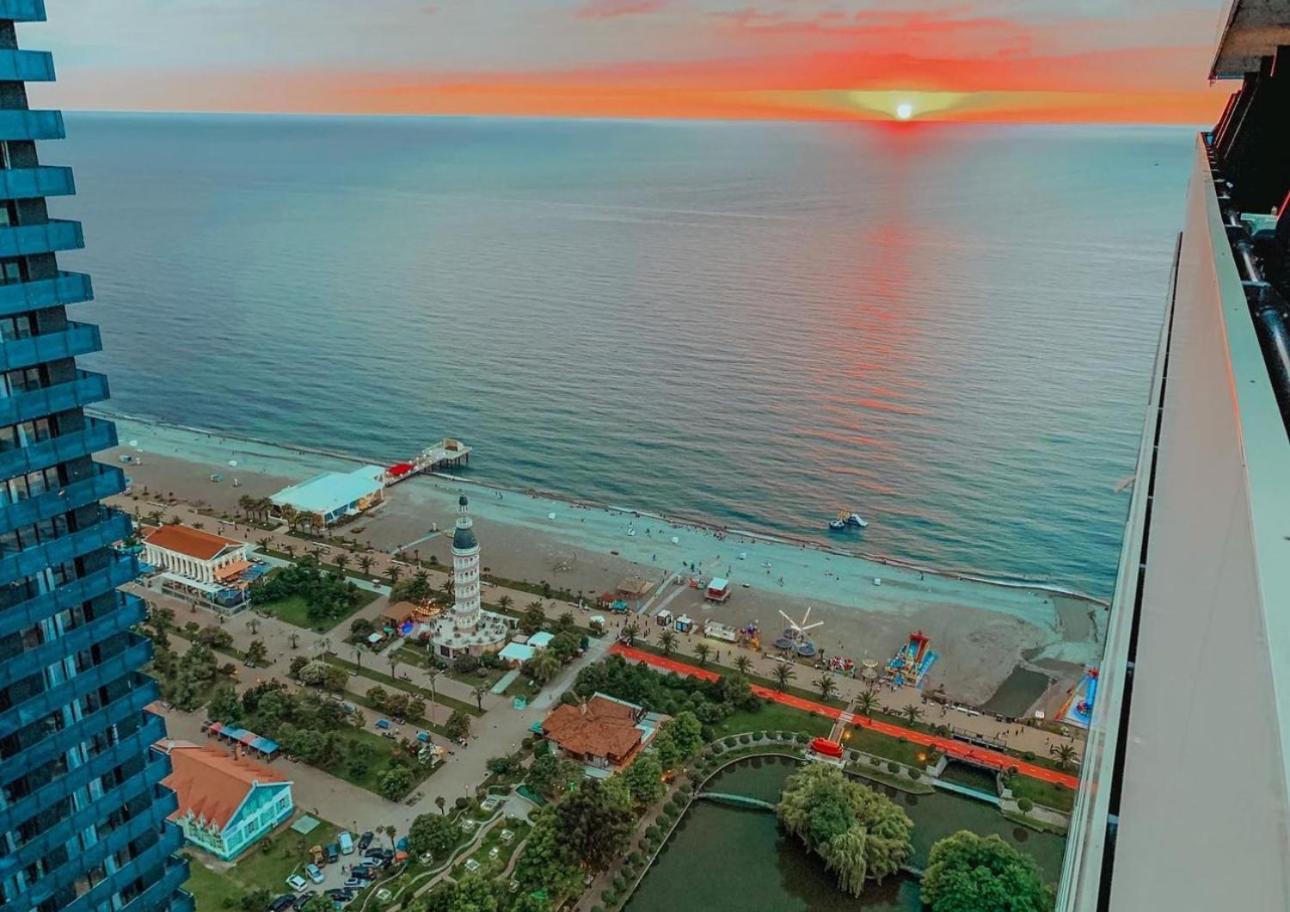 Batumi Orbi City Apart Hotel ภายนอก รูปภาพ